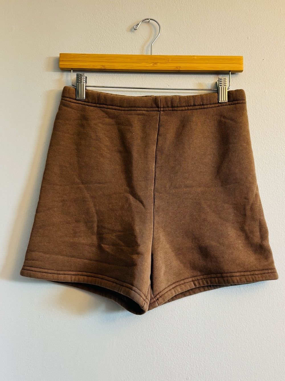NWT Olivaceous Brown Mocha Micro Sweat Shorts L High Waist Fleece Clean Girl
